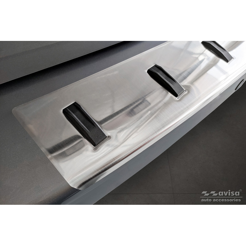 Stainless Steel Rear bumper protector  Citroën Space Tourer & Jumpy 2016- / Peugeot Traveller & Expert 2016- / Toyota Proace Verso 2016- / Opel Vivaro & Zafira Life 2019- 'STRONG EDITION'