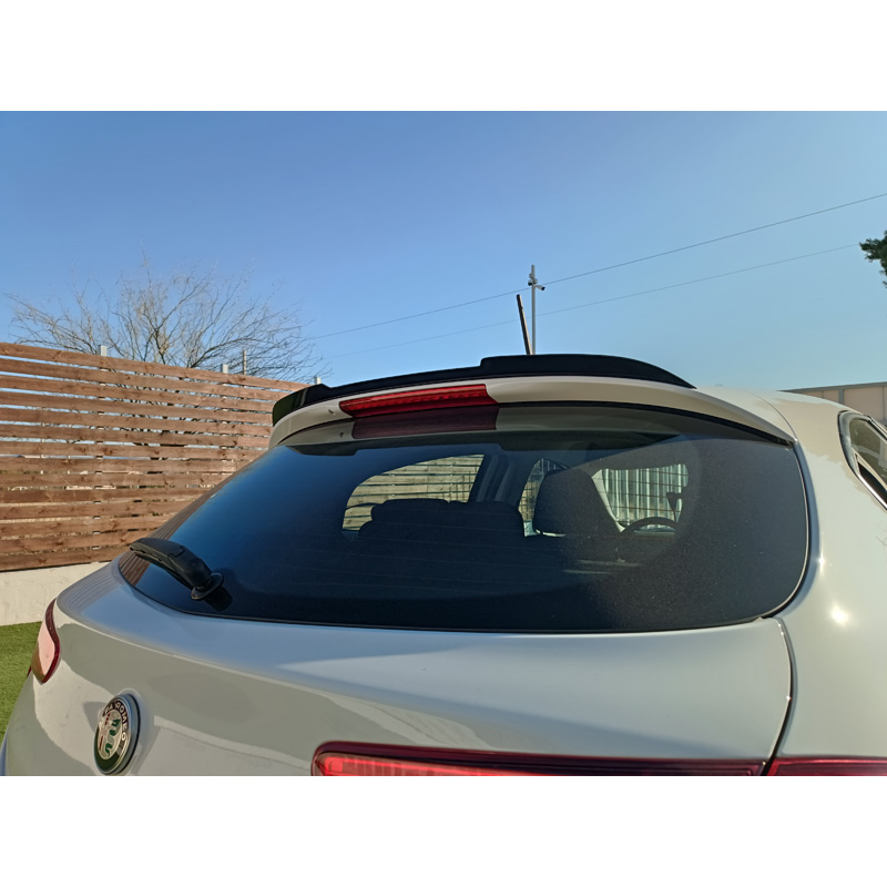 Roof spoiler (Spoiler Cap)  Alfa Romeo Giulietta 2010-2020 (ABS Glossy black)
