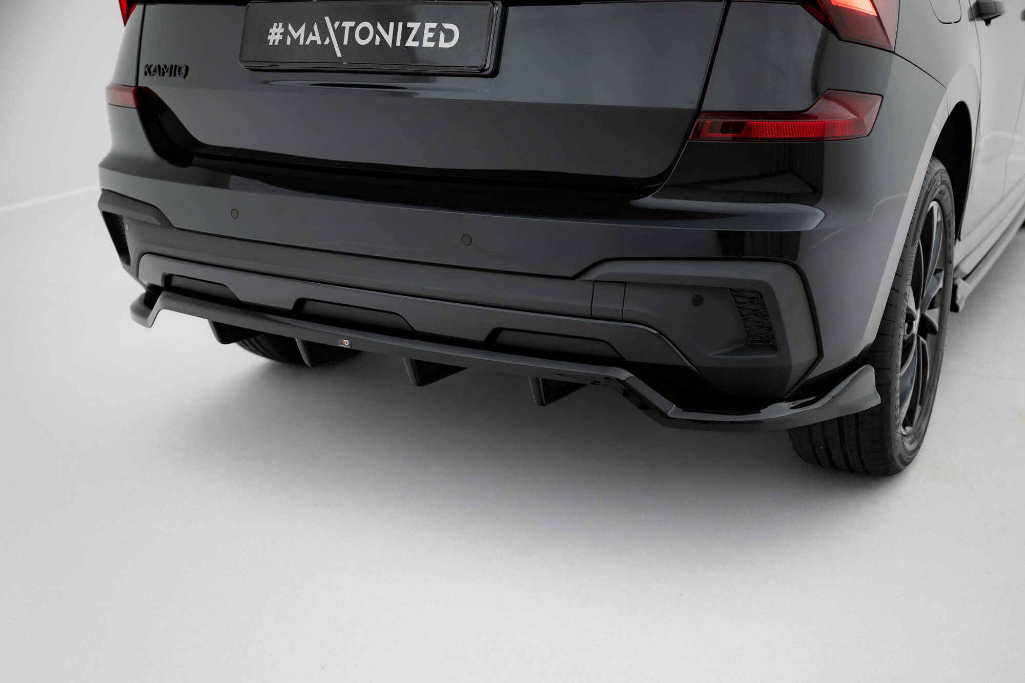 Bodykit Skoda Kamiq Monte Carlo MK1 Facelift Maxton Glanzend zwart