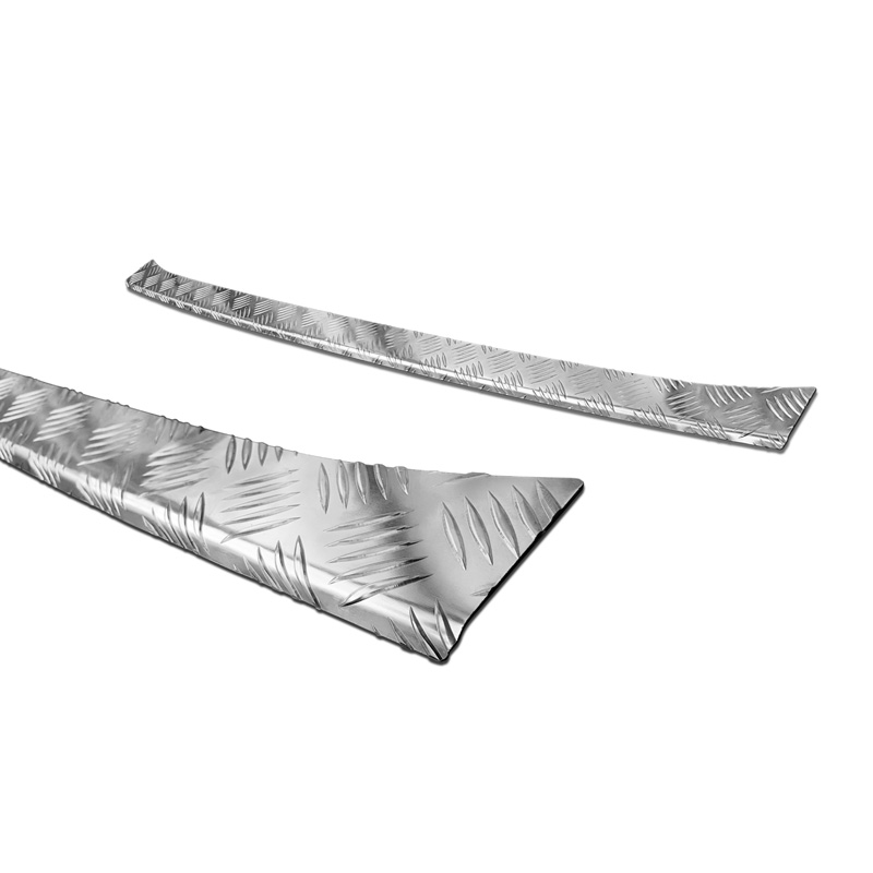 Aluminum Rear bumper protector  Mercedes Sprinter III 2018- 'Riffled plate'