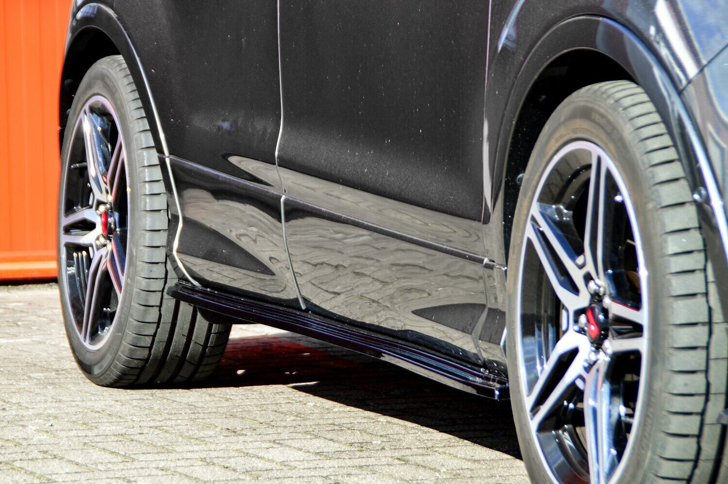 Zijskirts Ford Kuga 3 DM2 2016-