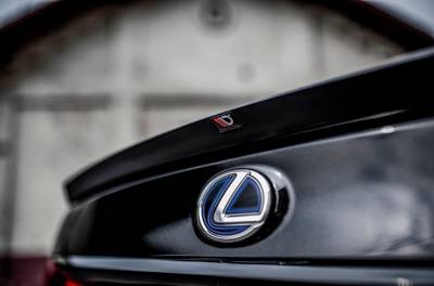 Achterspoilerlip Lexus LS Mk4 Facelift Glans Zwart Maxton