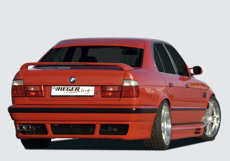 Zijskirts BMW E34 met 2 schacht en 2 uitsnedes Rieger