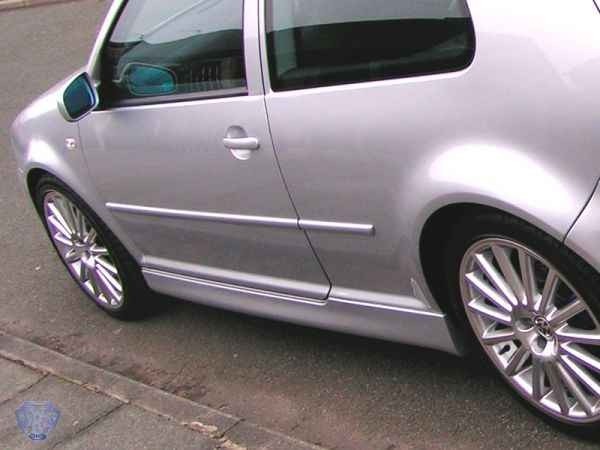 Zijskirts VW Golf IV 2 deurs R32 SRS TEC
