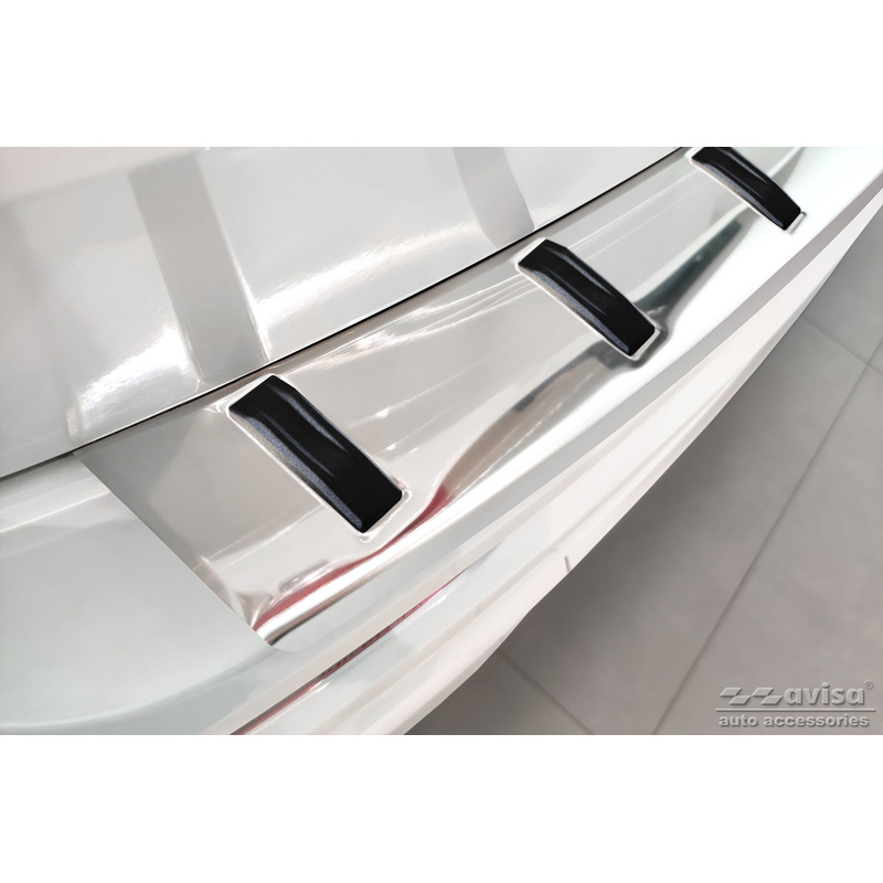 Stainless Steel Rear bumper protector  Volvo XC60 II 2017-2021 & Facelift 2021- (incl. R-Design) 'STRONG EDITION'