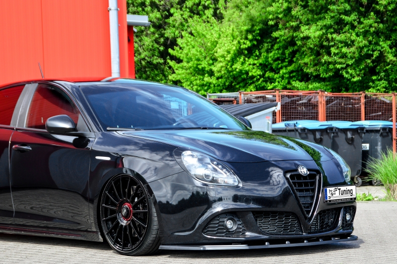 Voorspoiler Alfra Romeo Giulietta Glans Zwart