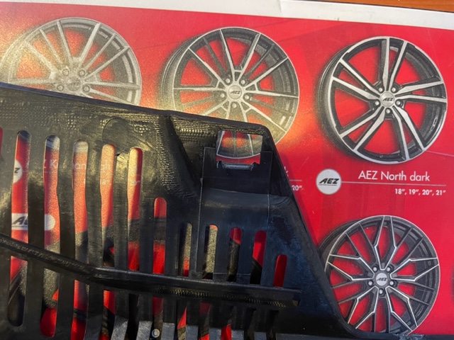 Grill VW Golf V Zonder Logo OUTLET