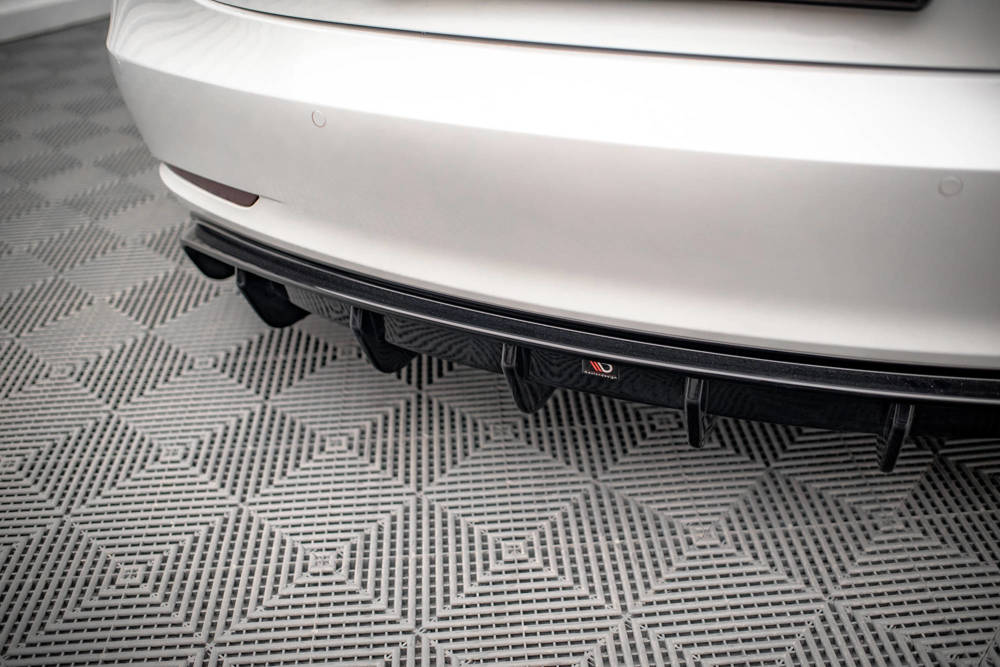Diffuser V.2 Tesla Model 3 Gloss-Black Maxton