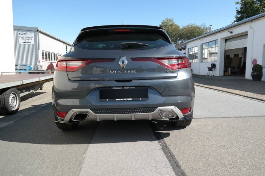 Achterzijde skirts Renault Megane 4 GT-Line Maxton Design glans zwart