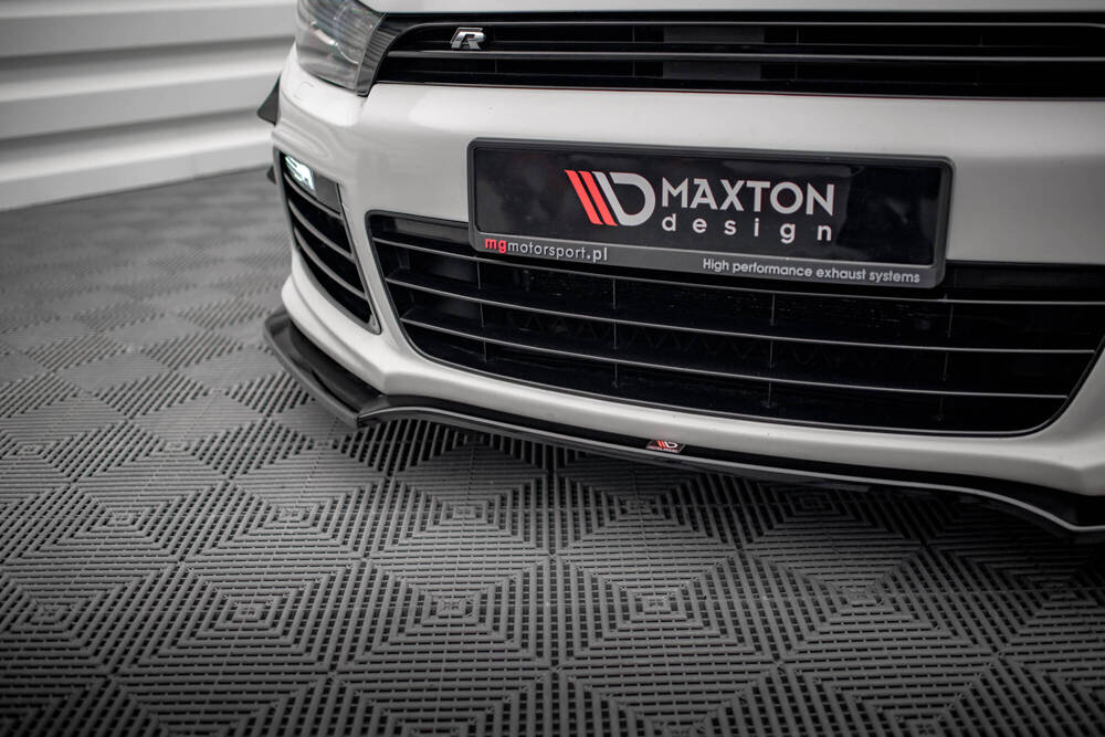 Voorspoiler V.4 Volkswagen Scirocco R Maxton Glans Zwart
