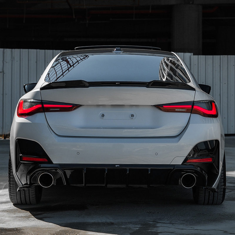 Oneway Complete body kit  BMW i4 G26 M-Pack 2021- - Gloss black