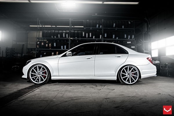 Vossen CVT 9.0x20 5x112 ET32 Metallic Gloss Silver Flat Face