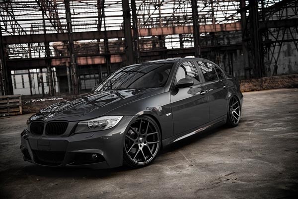 Z-Performance Seven Hyper Black 8,5x19 5x120 ET35 Velgen