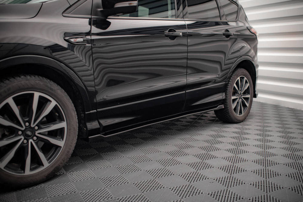 Zijskirts Ford Escape ST-Line MK3 Maxton Glans Zwart