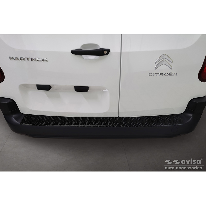 Matt Black Aluminum Rear bumper protector  Citroën Berlingo (Multispace) & Peugeot Partner 2008-2015 & 2015-2018 & 2018- & Peugeot Rifter 2018- & Opel Combo E 2018- & Toyota Proace City/Verso 2019- & Fiat Doblo 2022- 'Riffled Plate'