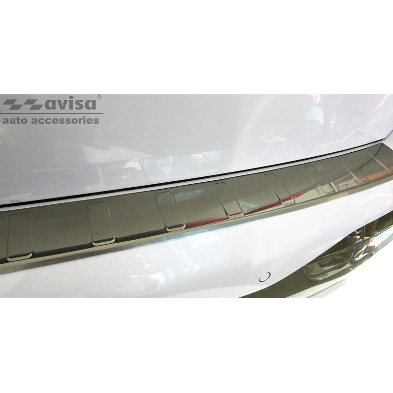 Titanium Stainless Steel Rear bumper protector  BMW X7 (G07) 2019- with M-Sport package 'Ribs'