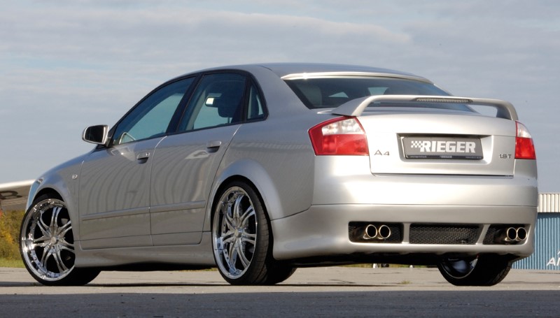 Achteraanzet Audi A4 8E Sedan Rieger