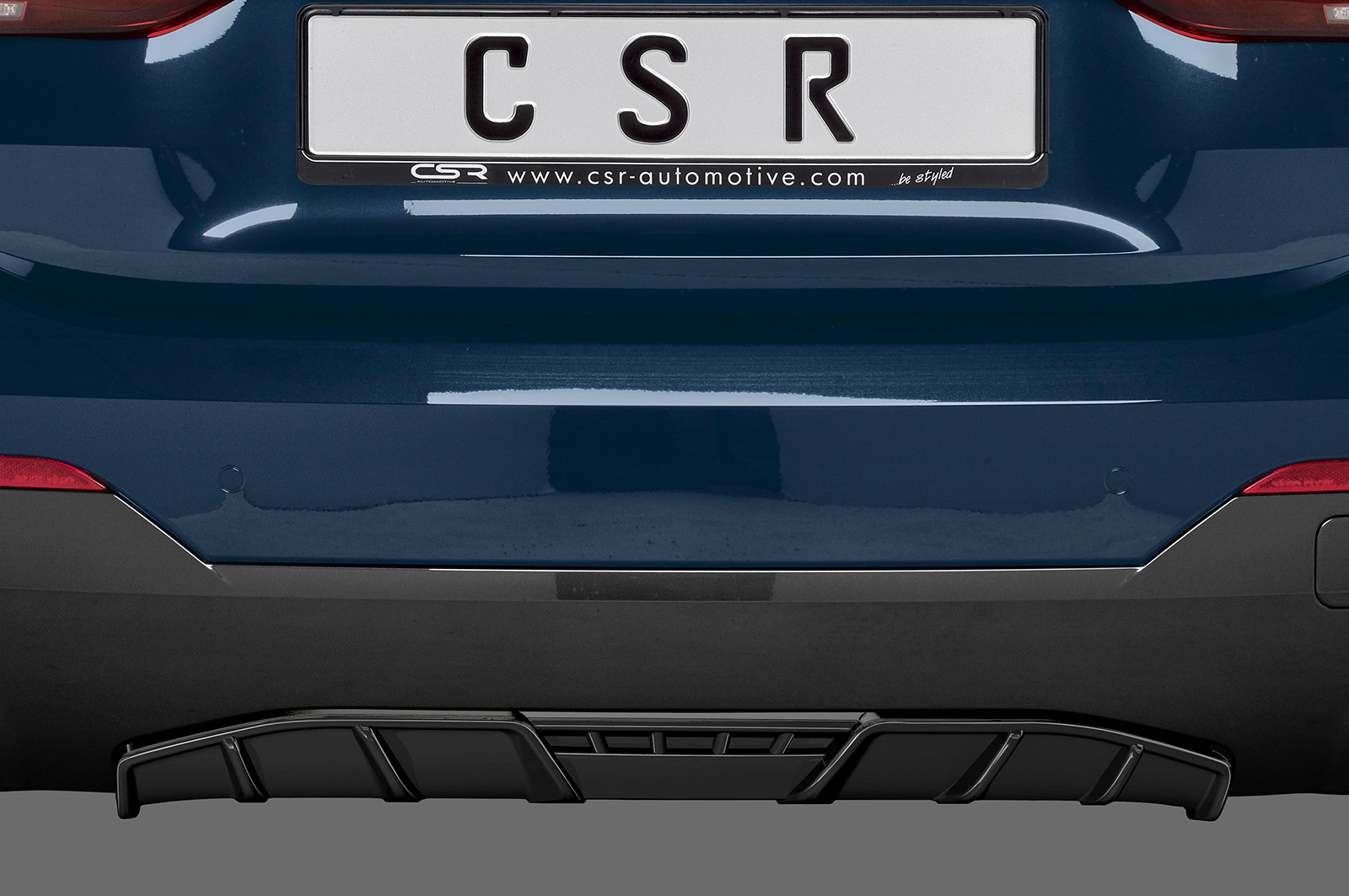 Achter aanzet BMW 4er (G22/G23) M-Paket en M440 CSR glans Zwart