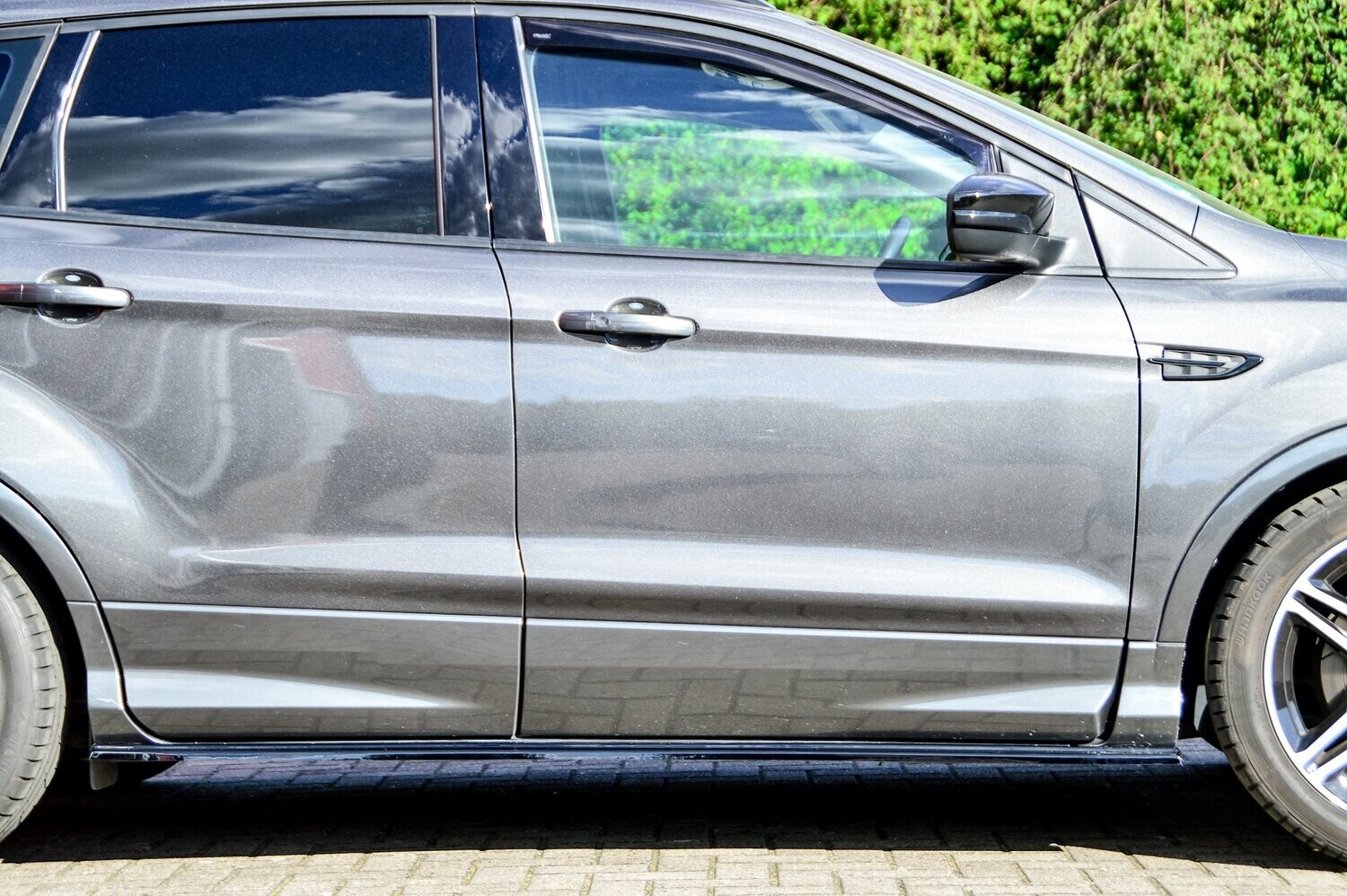 Zijskirts Ford Kuga 3 DM2 2016-