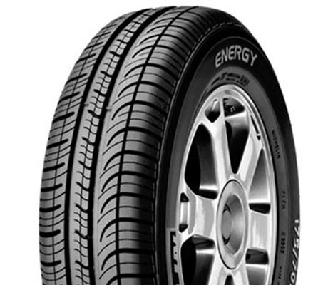 Michelin 145/70 R13 71T ENERGY E3B1 Bandenset