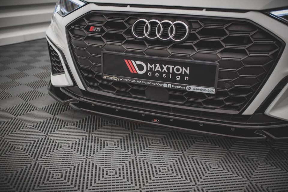 Voorspoiler Audi S3 / A3 S-Line 8Y Glanzend zwart V.3