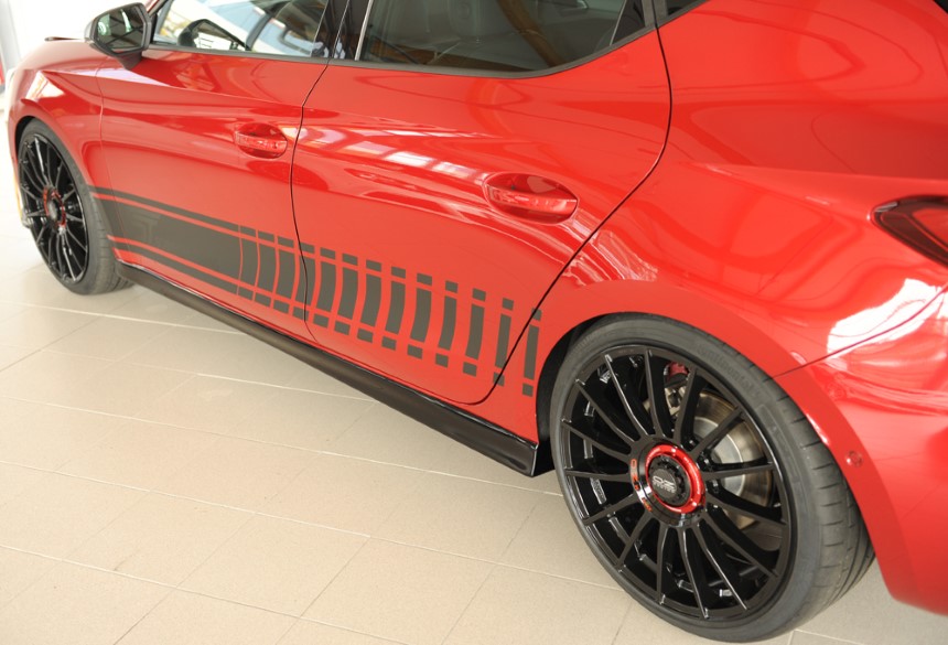 Zijskirts Seat Leon KL Rieger glans zwart