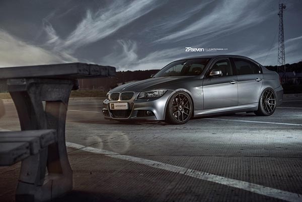 Z-Performance Seven Matte Black 9x18 5x120 ET38 Velgen