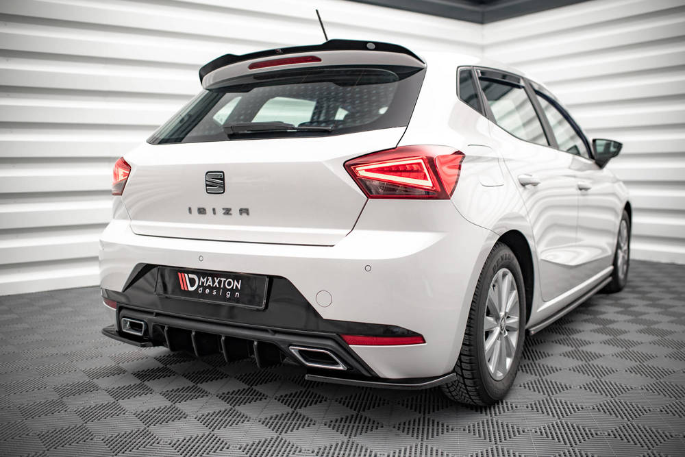Zijdiffuser Seat Ibiza KJ Maxton Glans Zwart