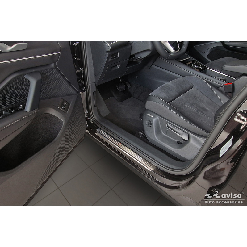 Inox door sill protectors  Volkswagen Tiguan III (CT1) 2024- - 'Lines' - 4-pieces