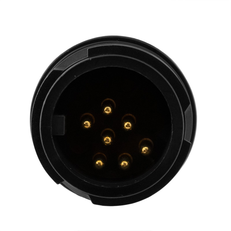 Carpoint Converter Plug/Adapter 13>7 pin short