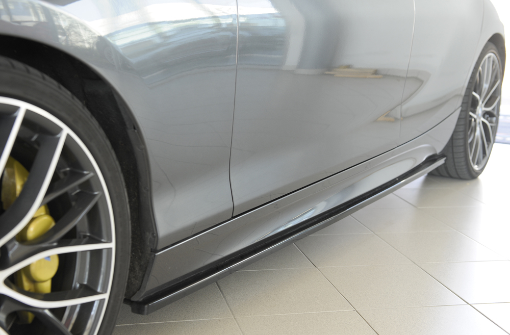 Zijskirts BMW 1 serie Rieger