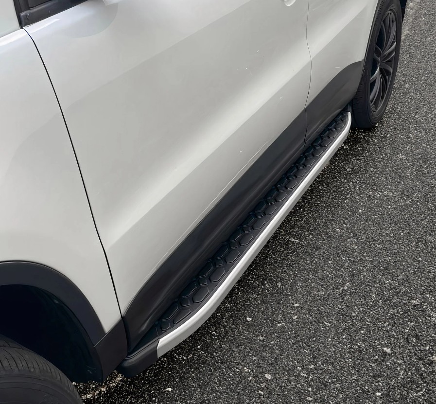 Treeplanken voor Dodge Nitro 07-12 aluminium zwart zilver