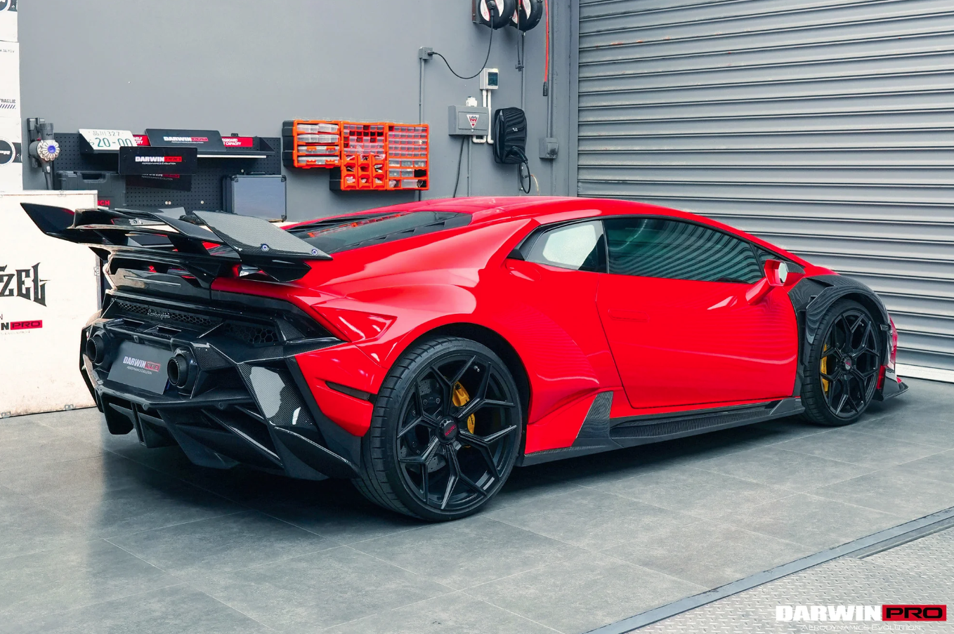 Widebody Lamborghini Huracan BKSSII Style Darwin Pro Carbon