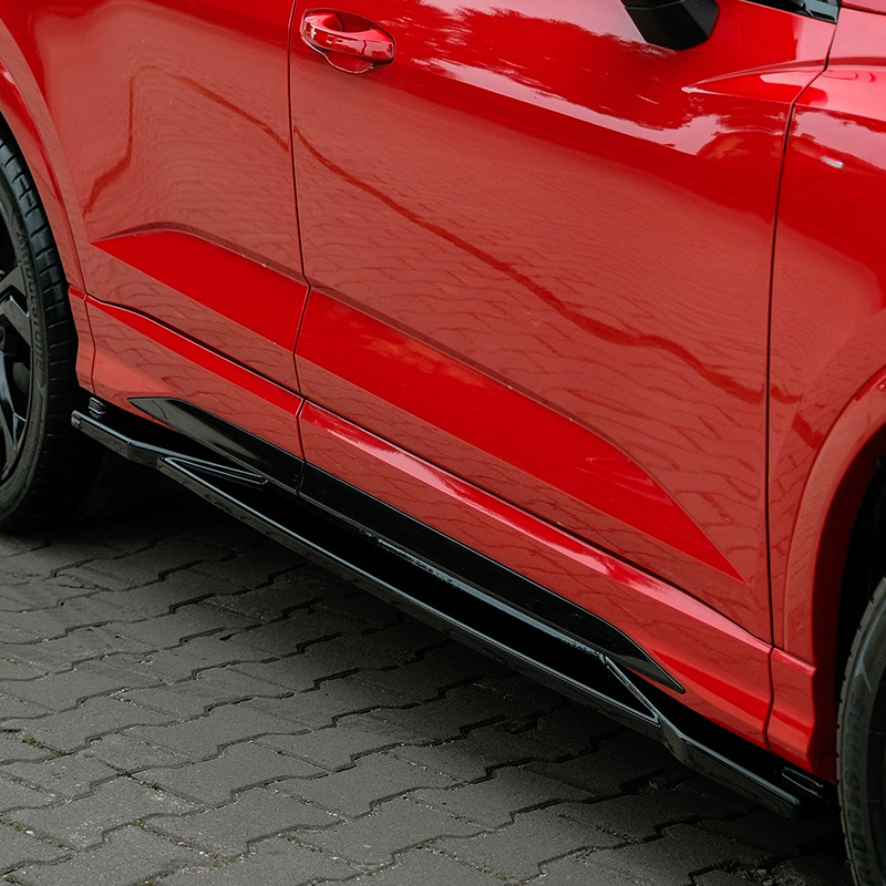 Oneway Set Side Skirts  Audi Q3 (F3B) S-Line & Q3 Sportback (F3N) S-Line 2019-2025 excl. RSQ3 - Gloss black