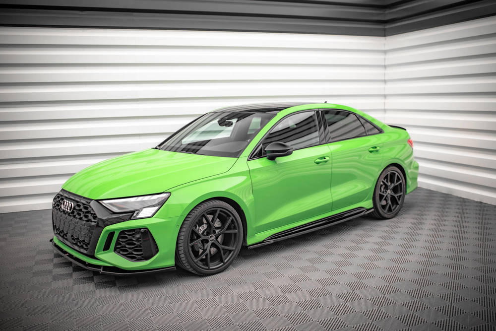 Zijskirts Audi RS3 8Y Limousine Maxton Glans Zwart