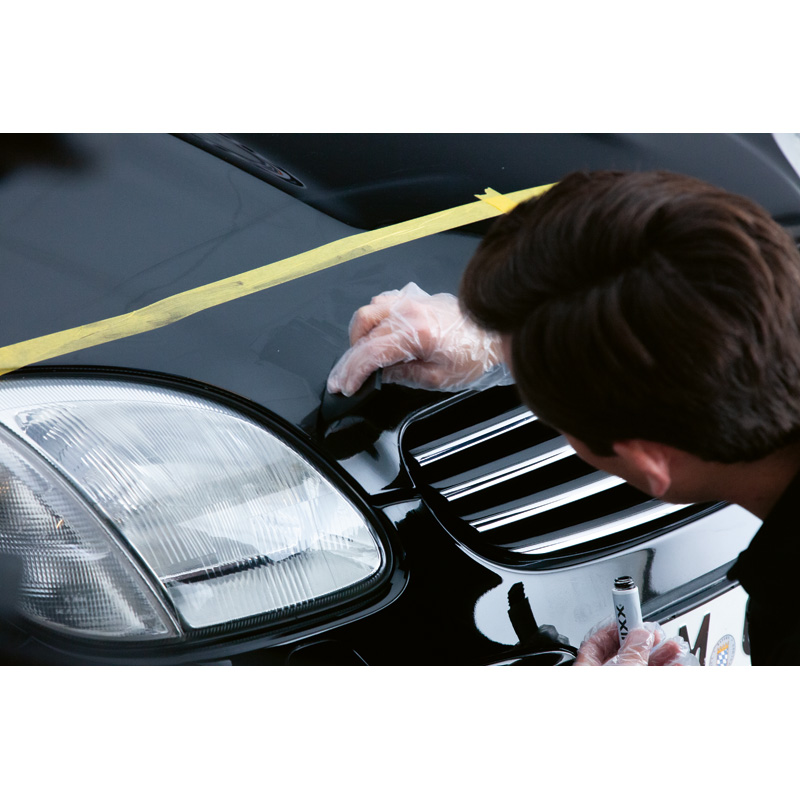 Quixx Stone Chip Repair Kit - Black