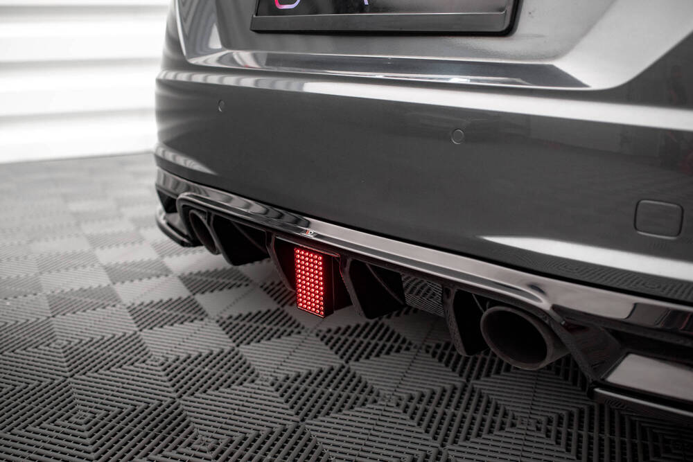 LED Remlicht Audi TT S-Line 8S Maxton