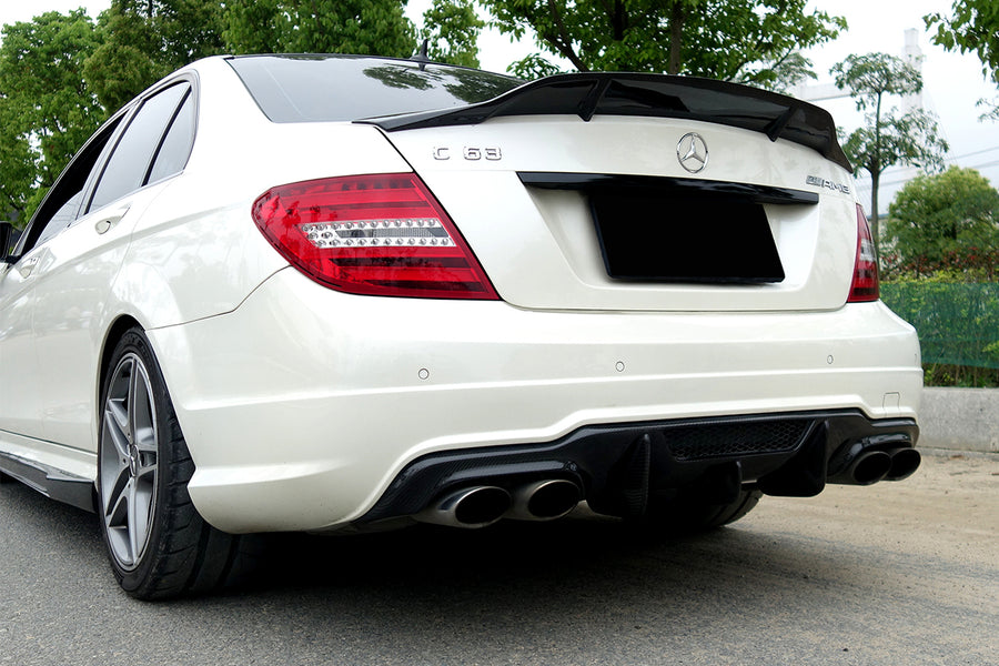 Mercedes Benz W204 C63 AMG Sedan VS Style Carbon Fiber Diffuser 2012-2014