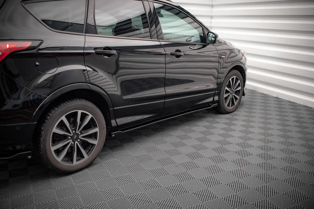 Zijskirts Ford Escape ST-Line MK3 Maxton Glans Zwart