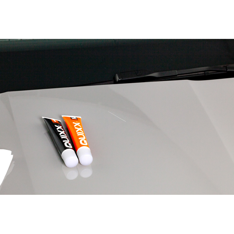 Quixx Scratch Remover (25g polish/25g finish/2 cloths/4 sandpaper)
