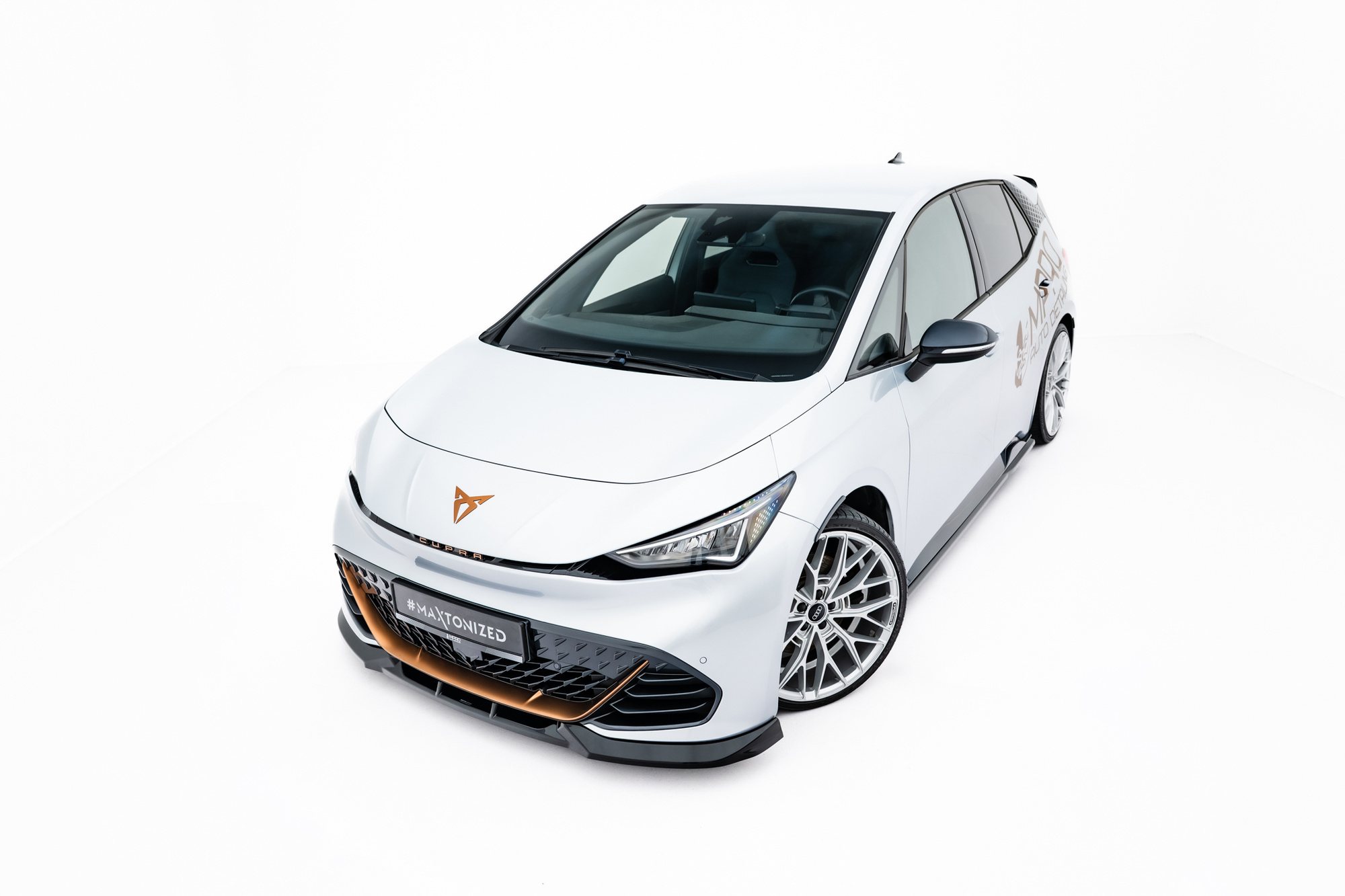 Voorspoiler Cupra Born Mk1 2021 – Maxton Design  V.1