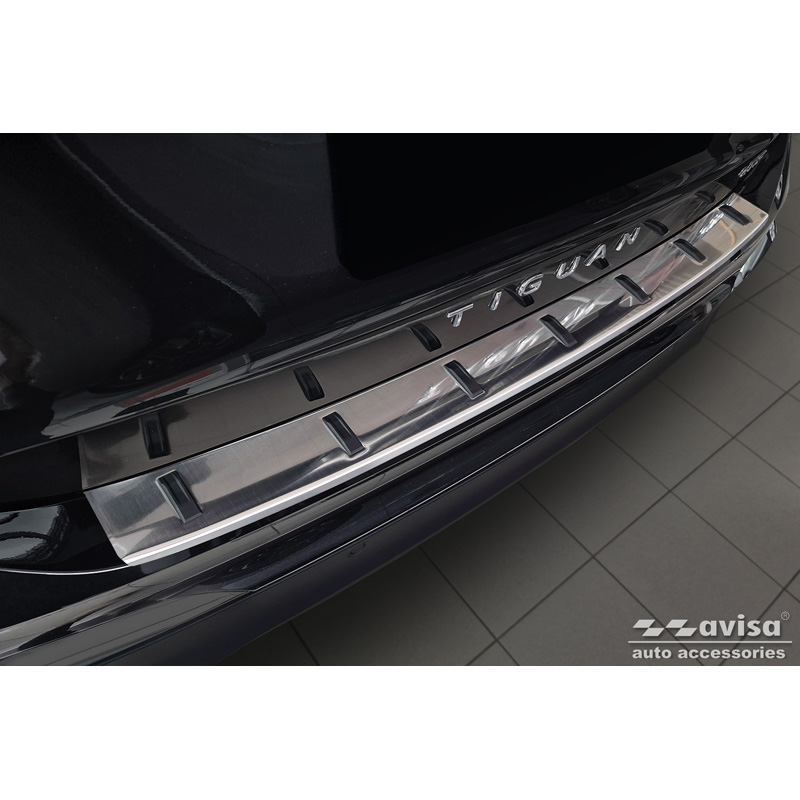 Stainless Steel Rear bumper protector  Volkswagen Tiguan III (CT1) 2024- 'STRONG EDITION'