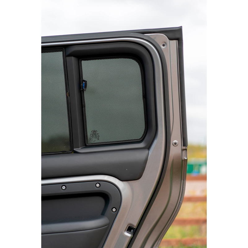 Set Car Shades (rear side doors)  Land Rover Defender D110 5-doors 2020- (4-pieces)