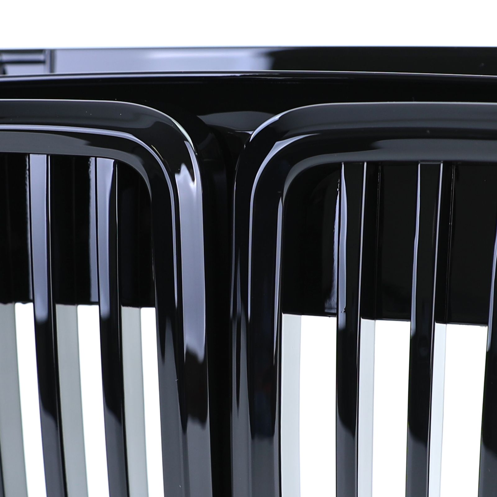 Grill BMW E30 84-90 Zwart Glanzend