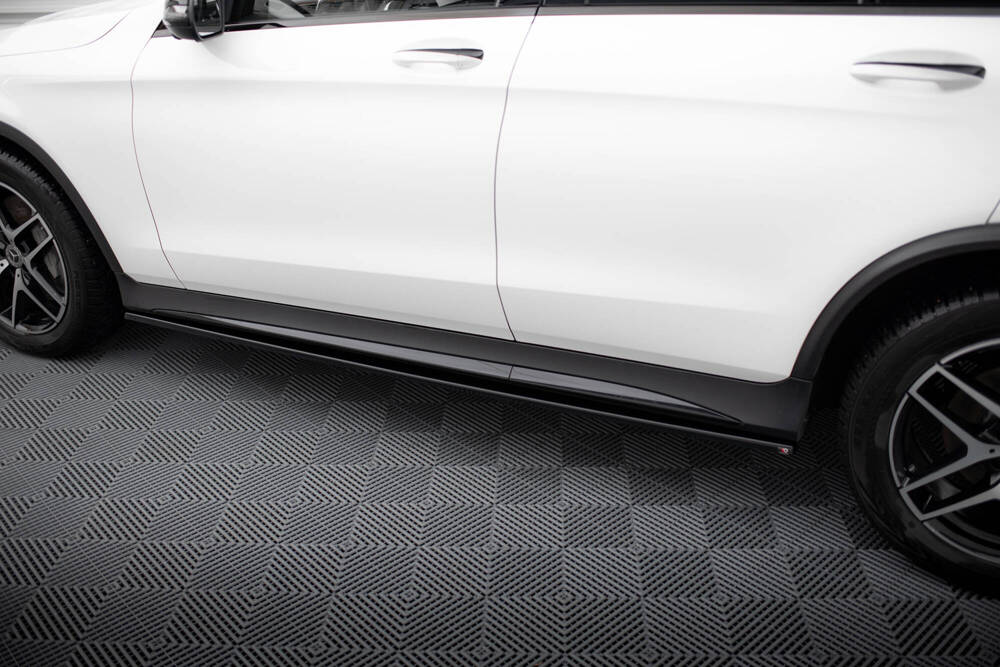 Zijskirts Mercedes GLC AMG Pakket X253 Maxton Glans Zwart
