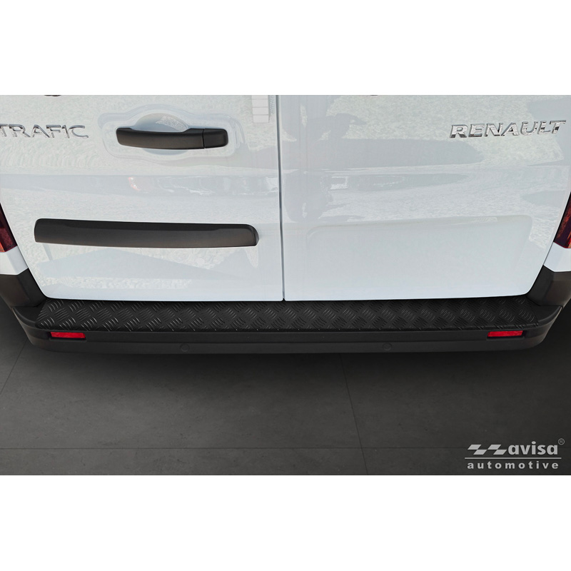 Avisa Matzwart Aluminium Achterbumperprotector  Renault Trafic III / Nissan NV300 2014- / Opel Vivaro 2014-2019 & Fiat Talento 2016-2021 '3mm Riffled Plate'