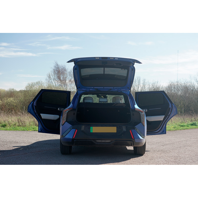 Set Car Shades  Kia EV4 2025- (6-pieces)