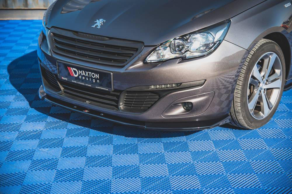 Voorspoiler Peugeot 308 MK2 Facelift 18-.. Glans Zwart v.2
