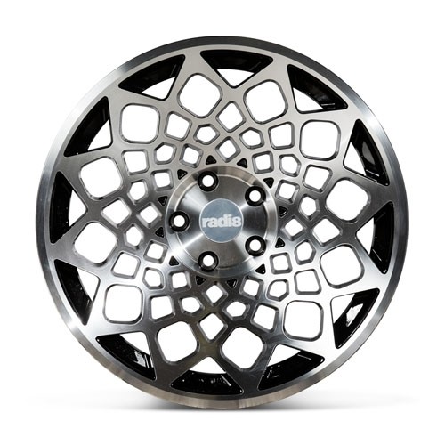 RADI8 B12 10.0x19 5x120 40 Gloss black machine face 72,56 Velgen