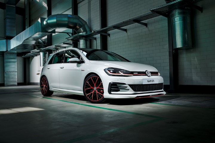 Voorspoiler Oettinger VW Golf 7.5 GTI / GTD 17-..
